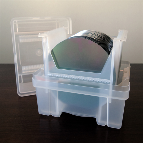 Choosing the right wafer shipper for your specific needs
