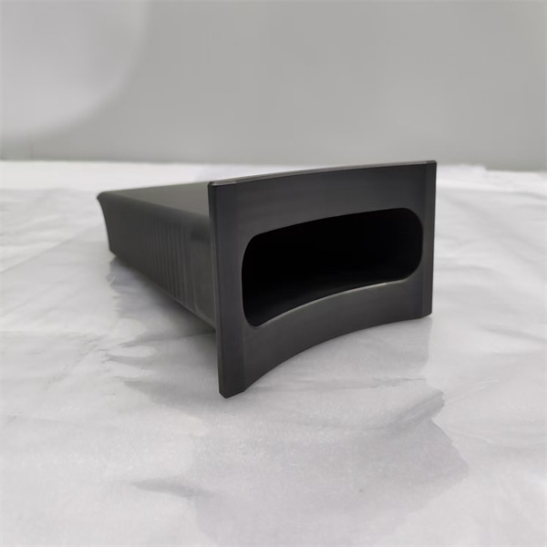 Challenges and advancements in sic epitaxy technology