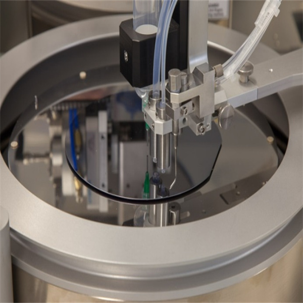 Enhance your projects with the versatility of photoresist spray
