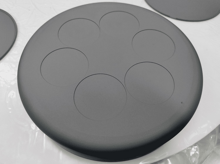 Silicon carbide susceptor