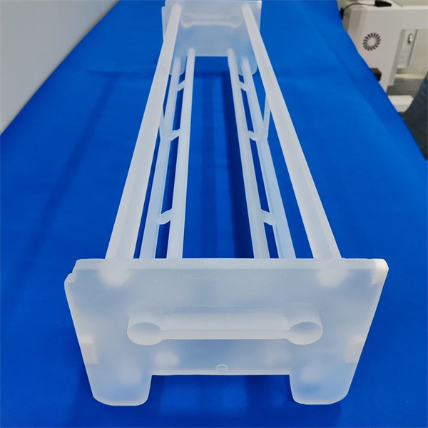 Exploring the durability and versatility of quartz wafer boats in the industry
